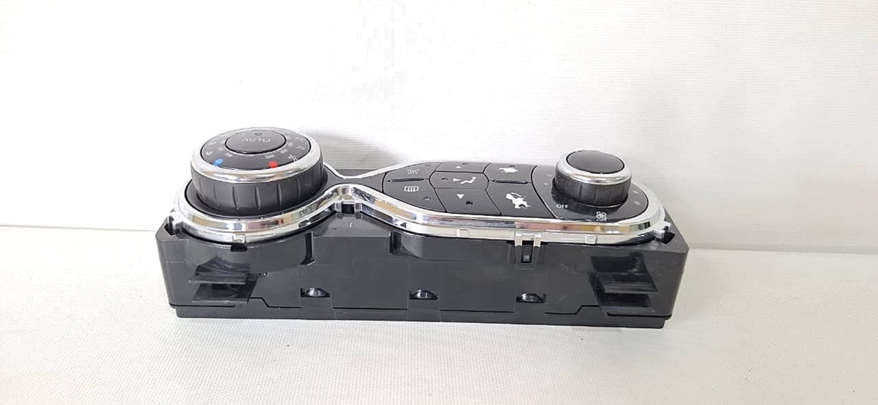 Comando Ar Condicionado Renault Sandero - Imagem 2