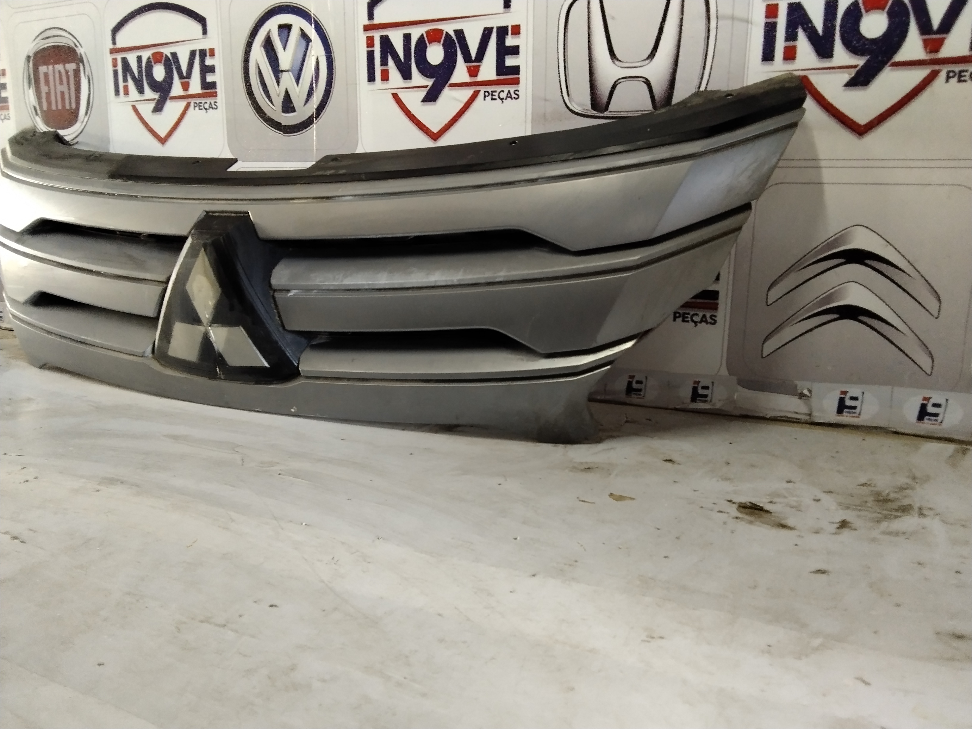 Grade Frontal Pajero Sport 2024 - Imagem 2