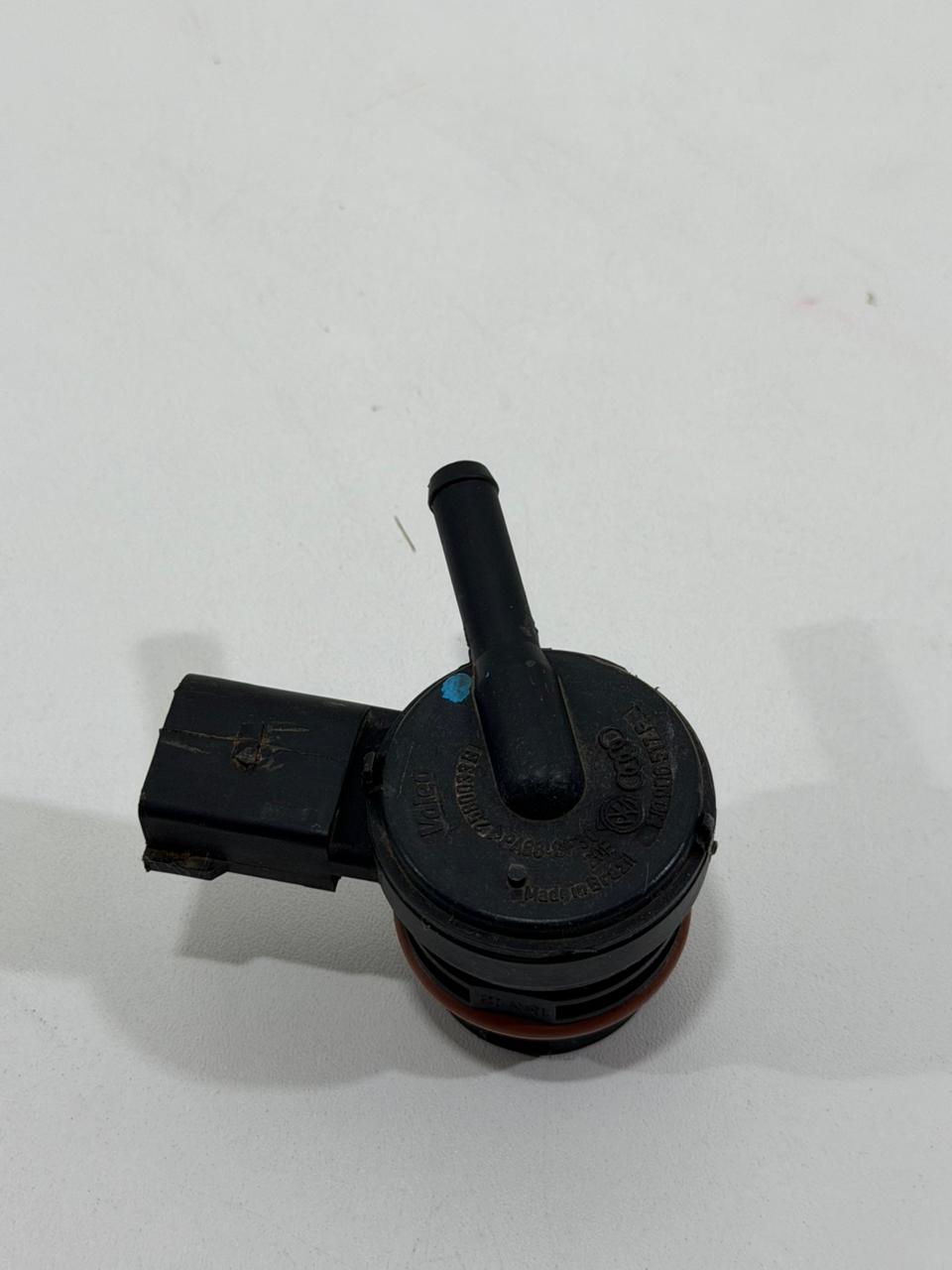 Válvula Canister VW Golf 1J0906517F
