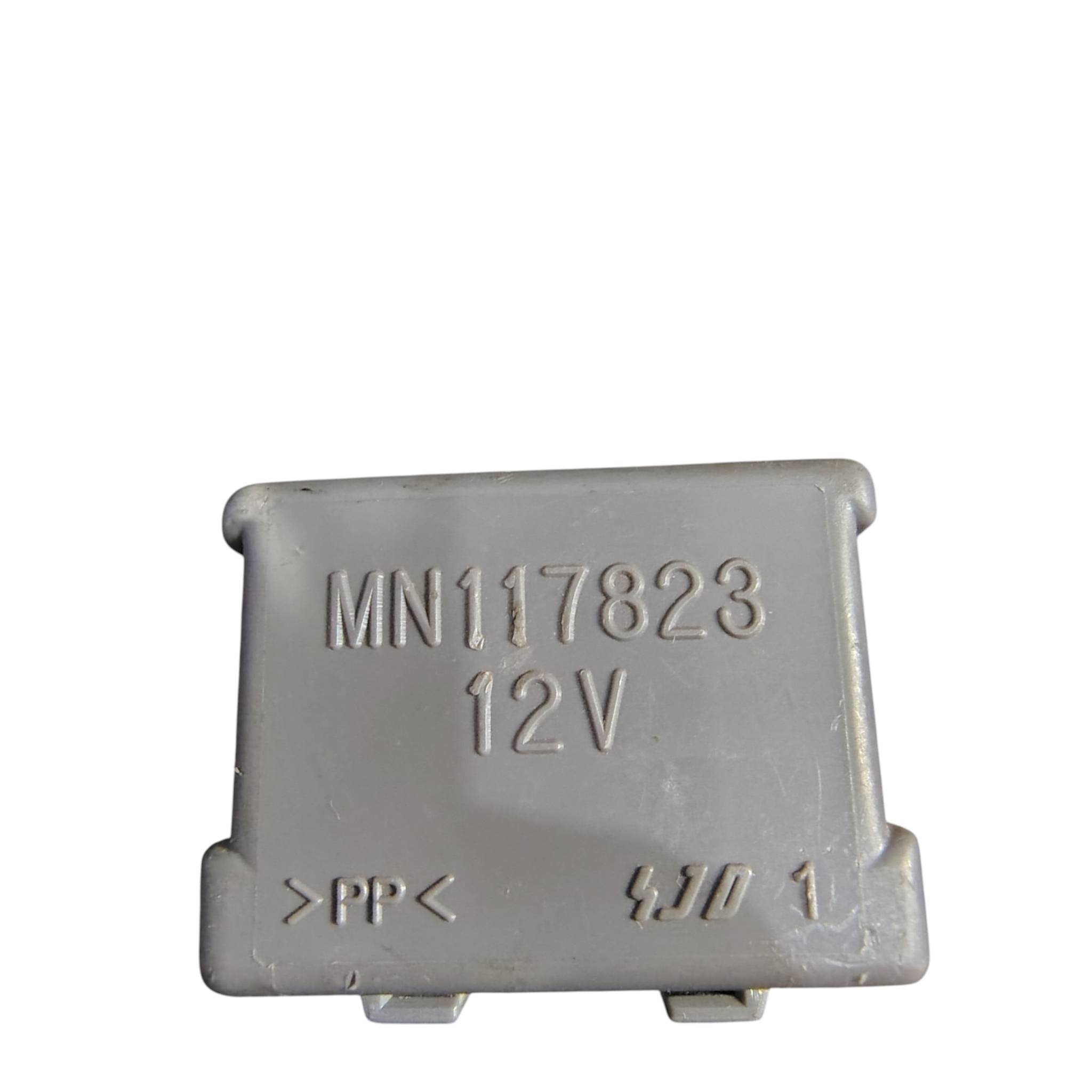 RELÉ PISCA MITSUBISHI PAJERO FULL 01 A 07 ORIGINAL MN117823