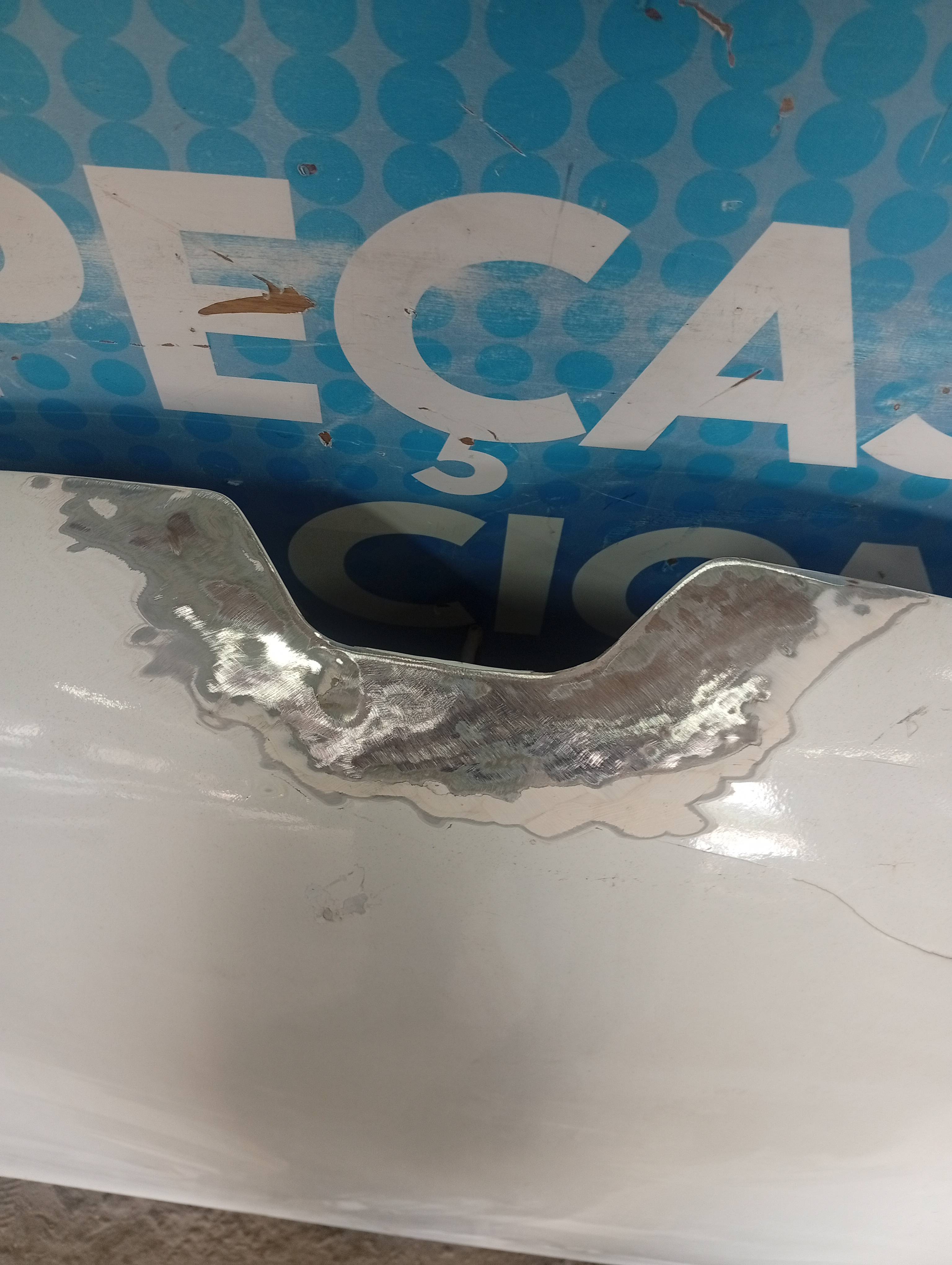 Capô Renault Kwid - Imagem 4