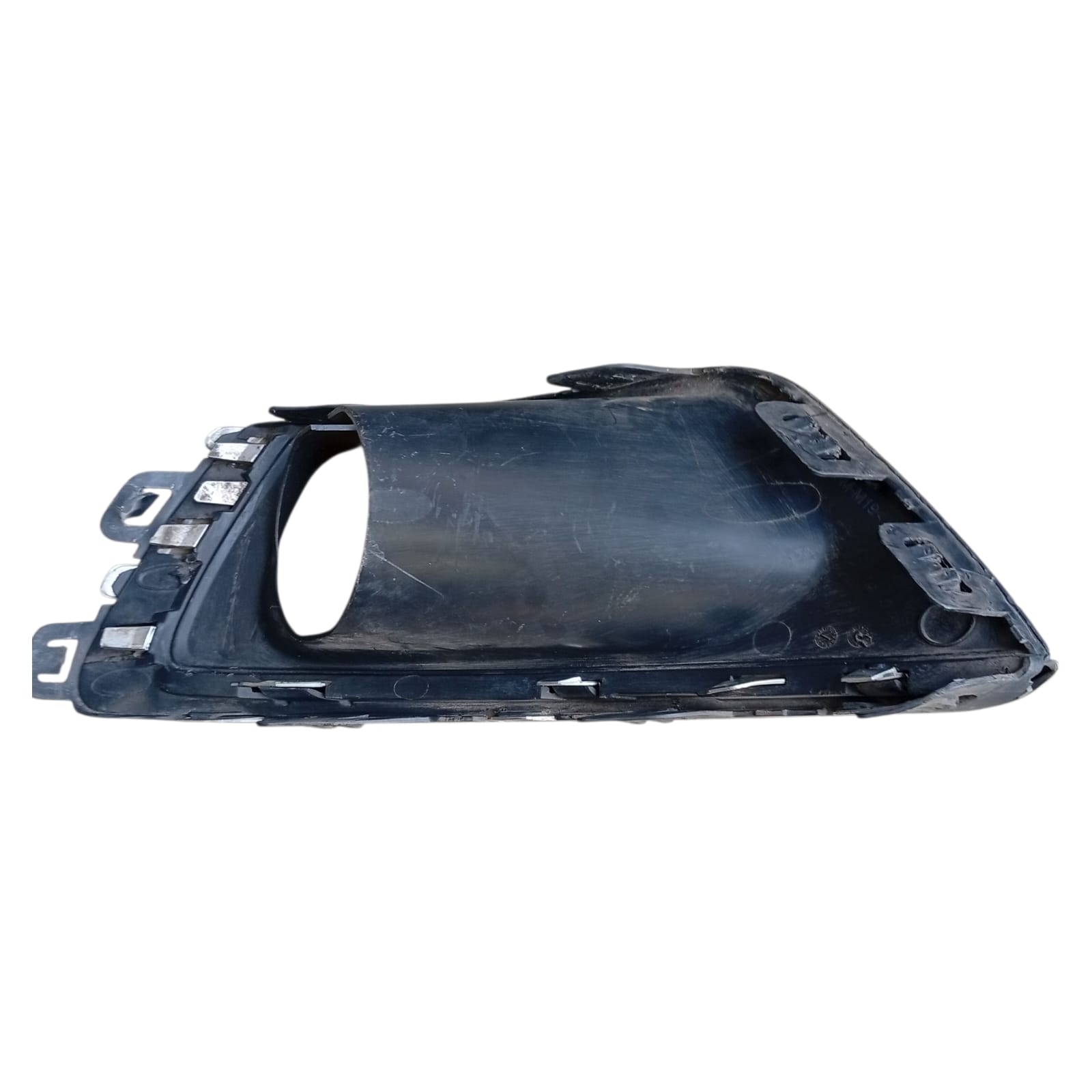 Moldura Farol Milha Esquerda Chevrolet Cobalt 2016 2022 Preto Esquerdo - Imagem 10