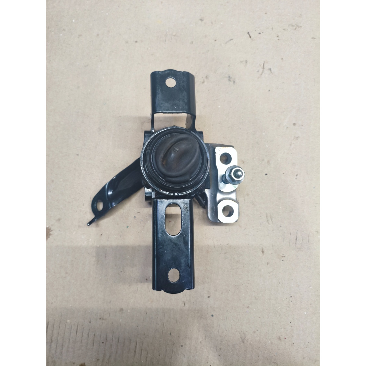 Coxim do motor Toyota Yaris - Imagem 4