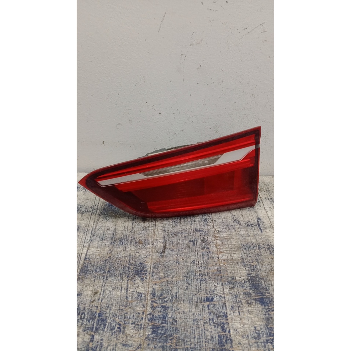 Lanterna Traseira Direita Bmw X1 2016 A 2019 Direito/passageiro Vermelho - Imagem 2