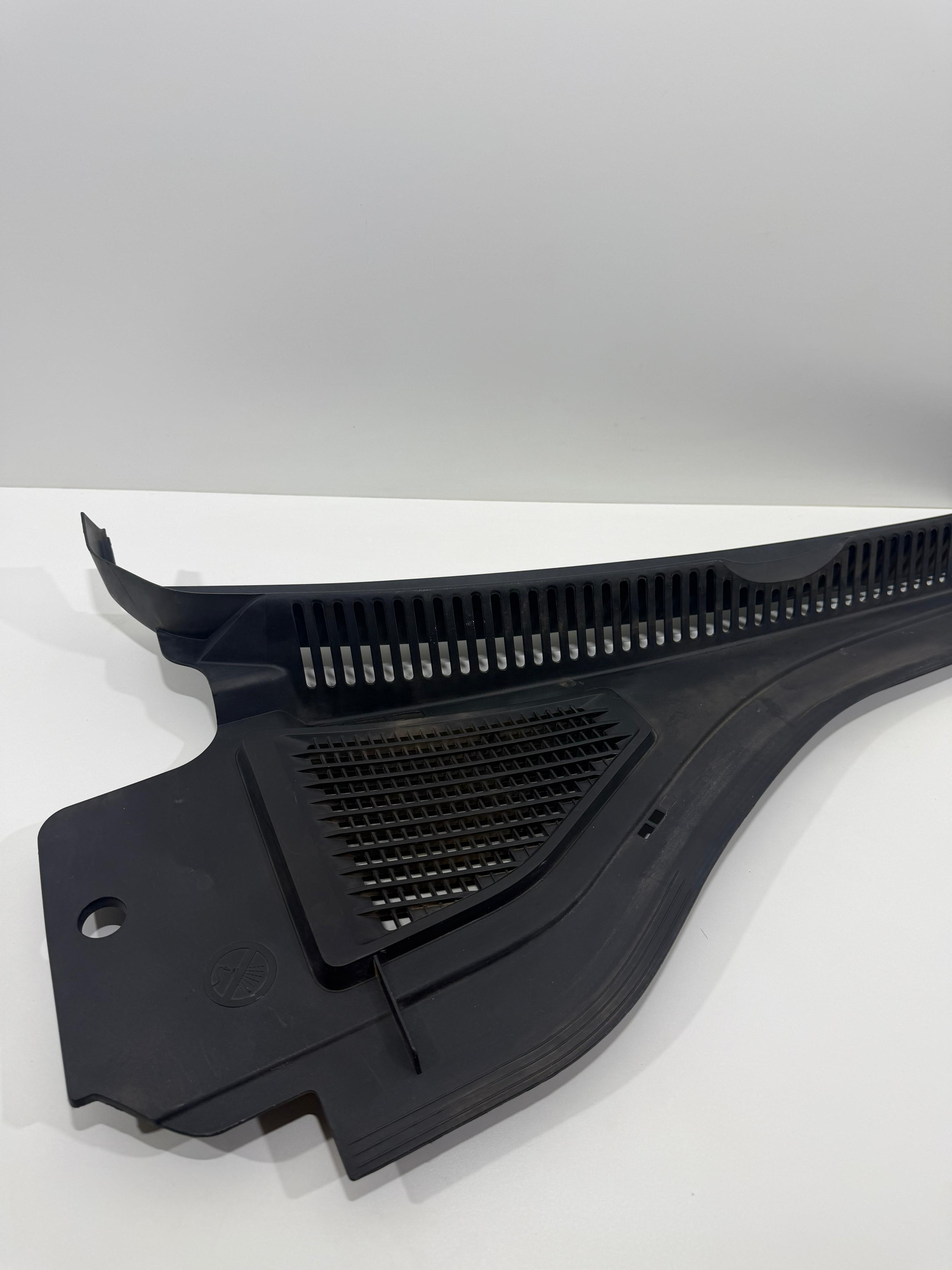 Churrasqueira Dir. Audi A3 Sedan 17B819404A - Imagem 3