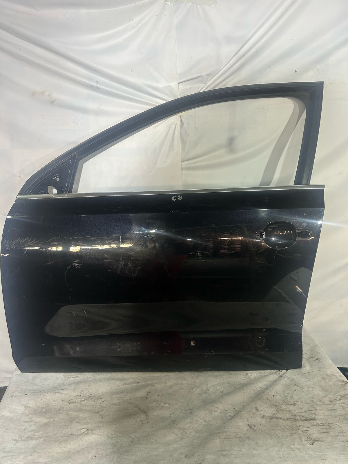 PORTA DIANTEIRA LE JETTA 2011/2015 (PRETA)