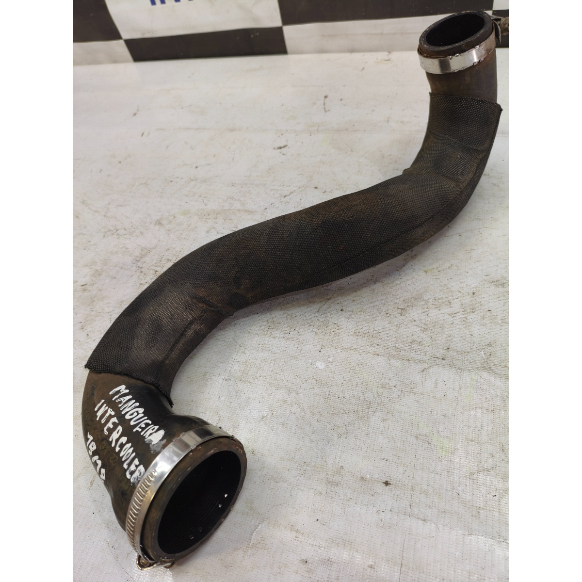Mangueira Intercooler Porsche Macan 2.0 15/18 95B145790A - Imagem 4