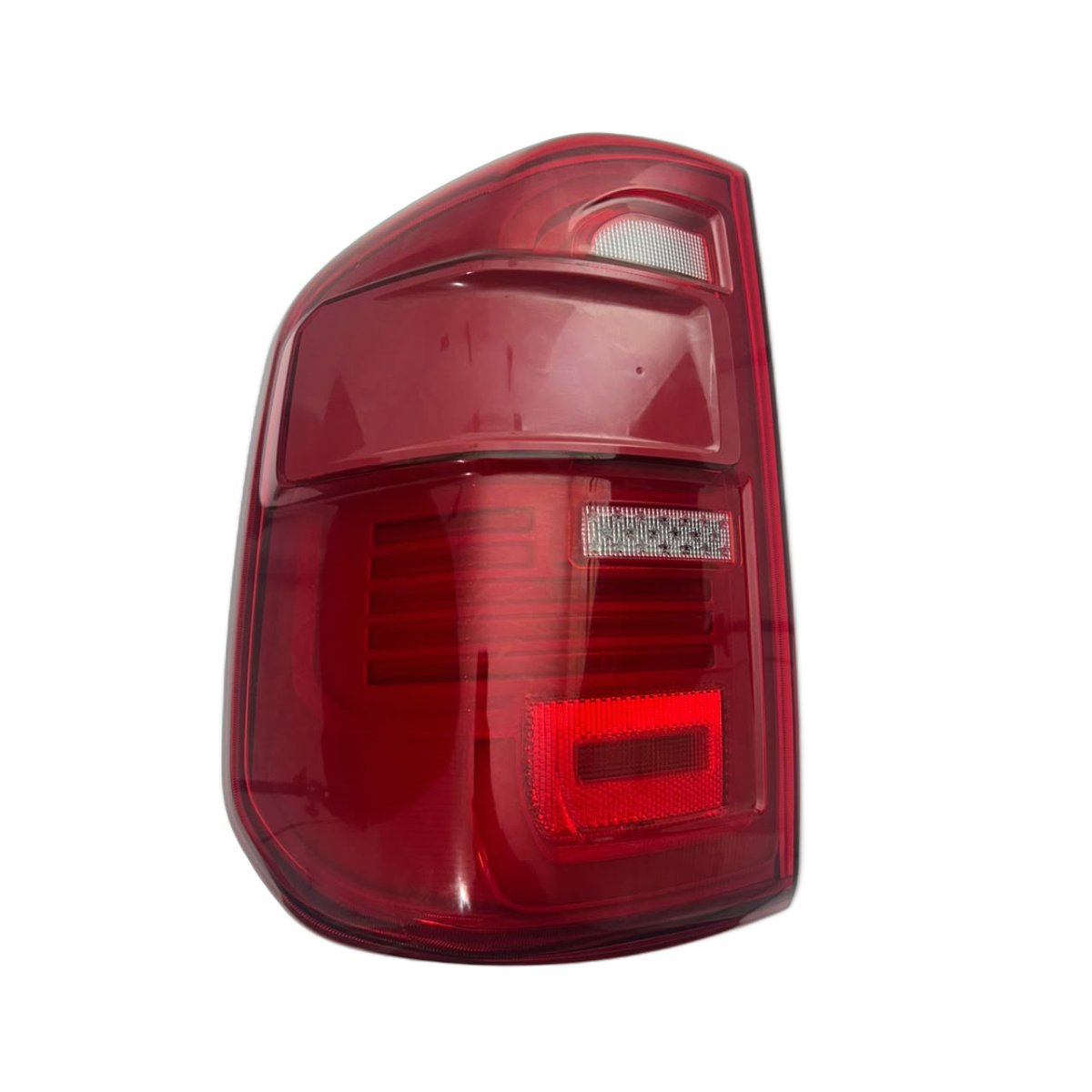 Lanterna Traseira Esquerda RAM Rampage Rebel 2023 e 2024 - Imagem 2