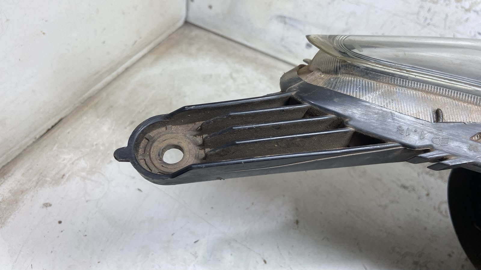 Farol Chery Arrizo 5 Led Lado Esquerdo  2019 A 2022 - Imagem 3