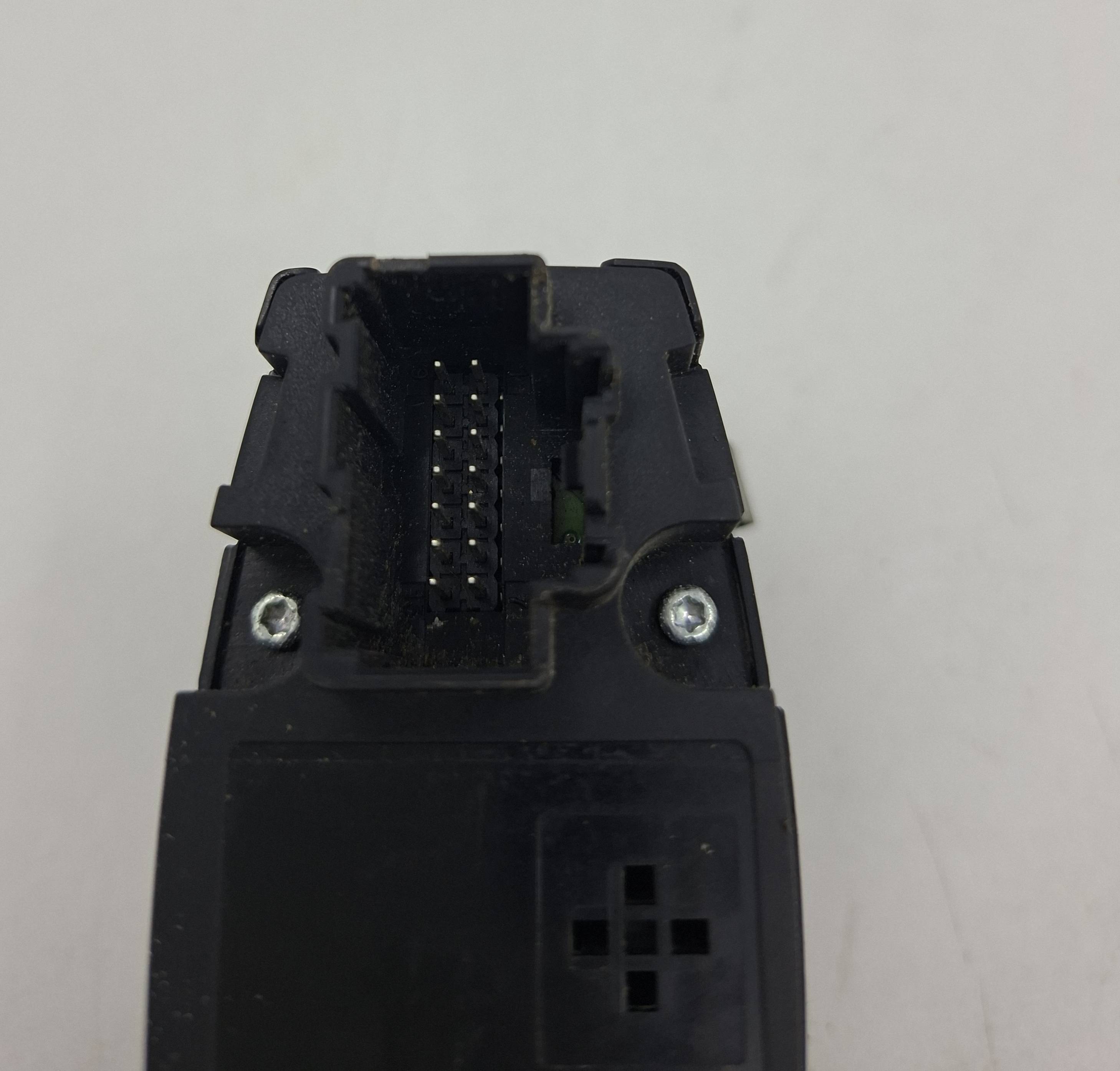 Botão do Farol do Ford Ka 2019 - E3B513A024 - Imagem 3