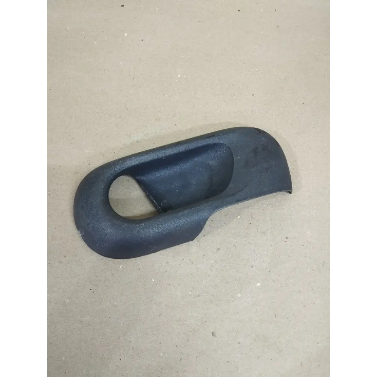 Moldura Maçaneta Traseira Esquerda Chevrolet Corsa - Imagem 3