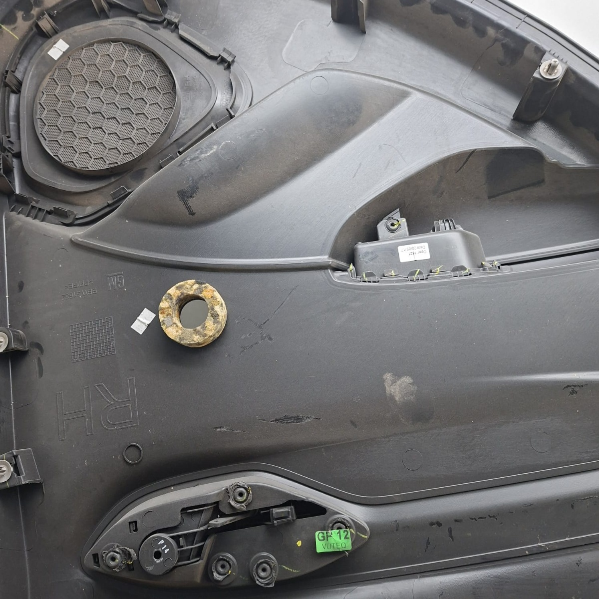 Forro Porta Traseira Direito Chevrolet Onix 2016 2017 2018 - Imagem 4