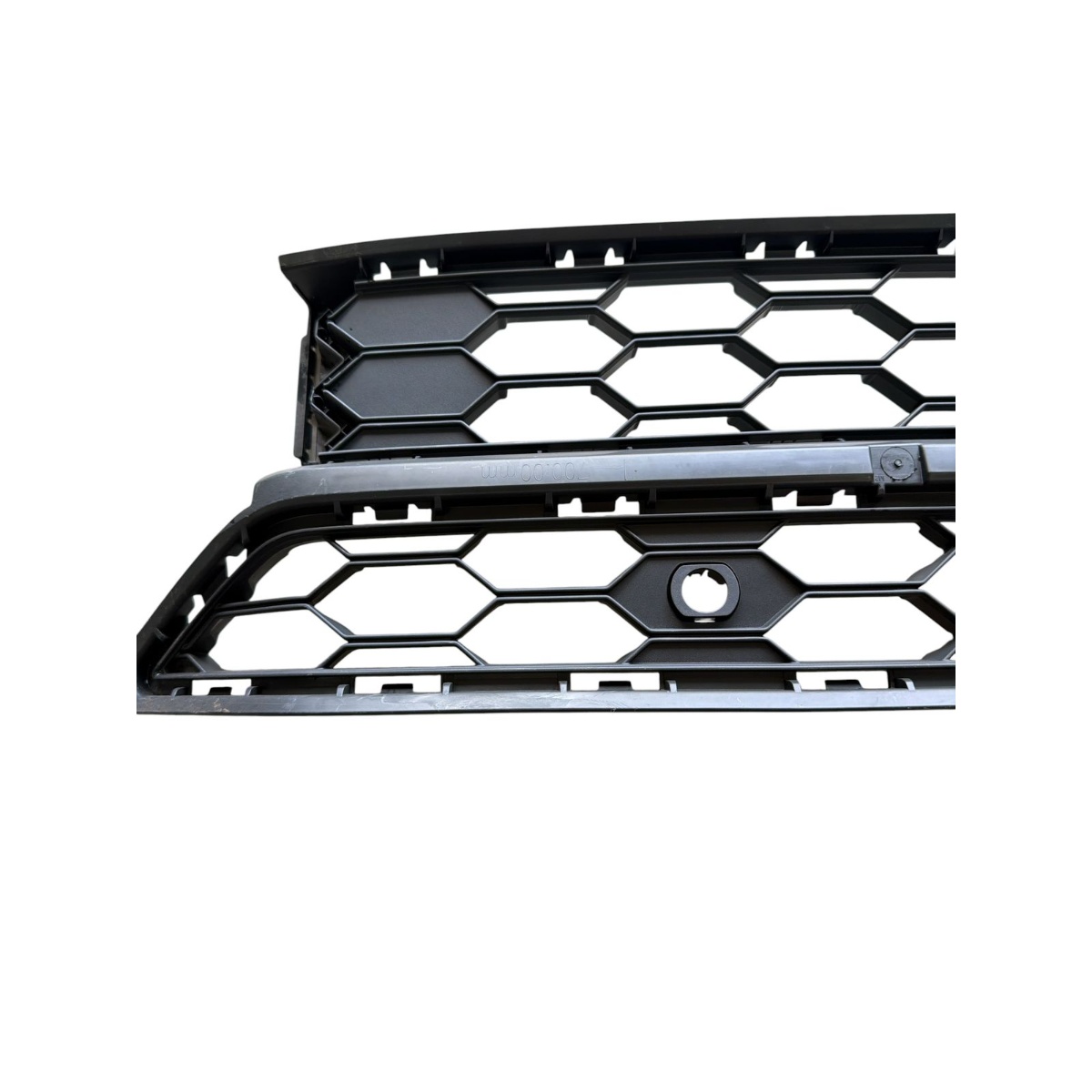 Grade Inferior Parachoque Volkswagen Amarok 2016-2023 - Imagem 3