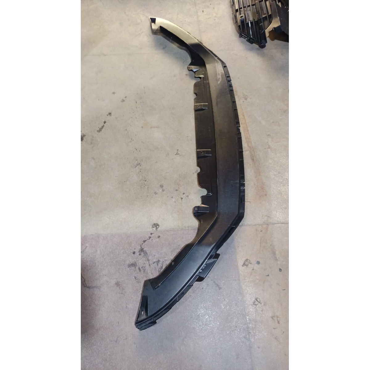 Saia Inferior Para-Choque Dianteiro Ford Fusion 18 Com Marca