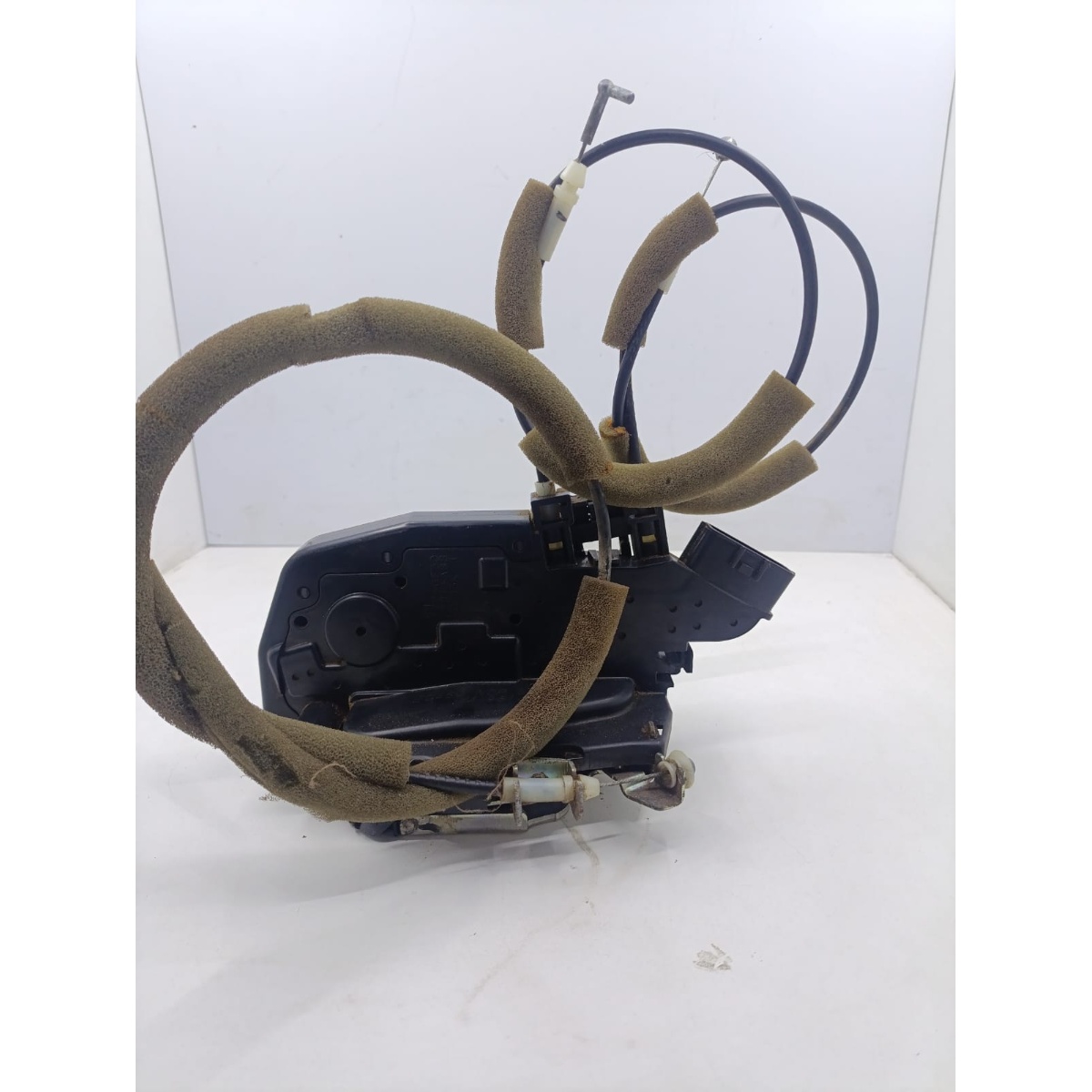 Fechadura Porta Traseira Direita Nissan Grand Livina - Imagem 4