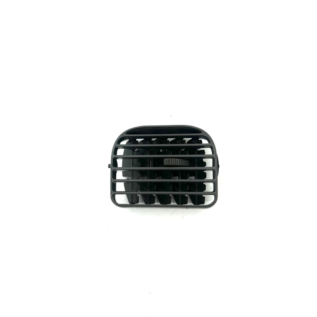 Difusor De Ar Dianteiro Direito Volvo V40 1997 Original - Imagem 9