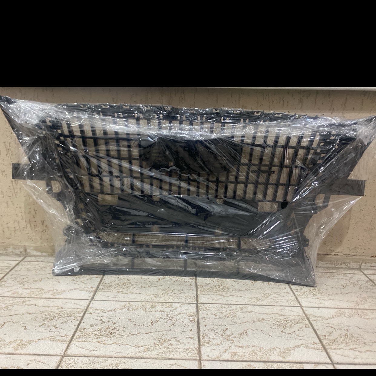 Grade Do Para Choque Audi Q5 09/12 Nova Importada - Imagem 3