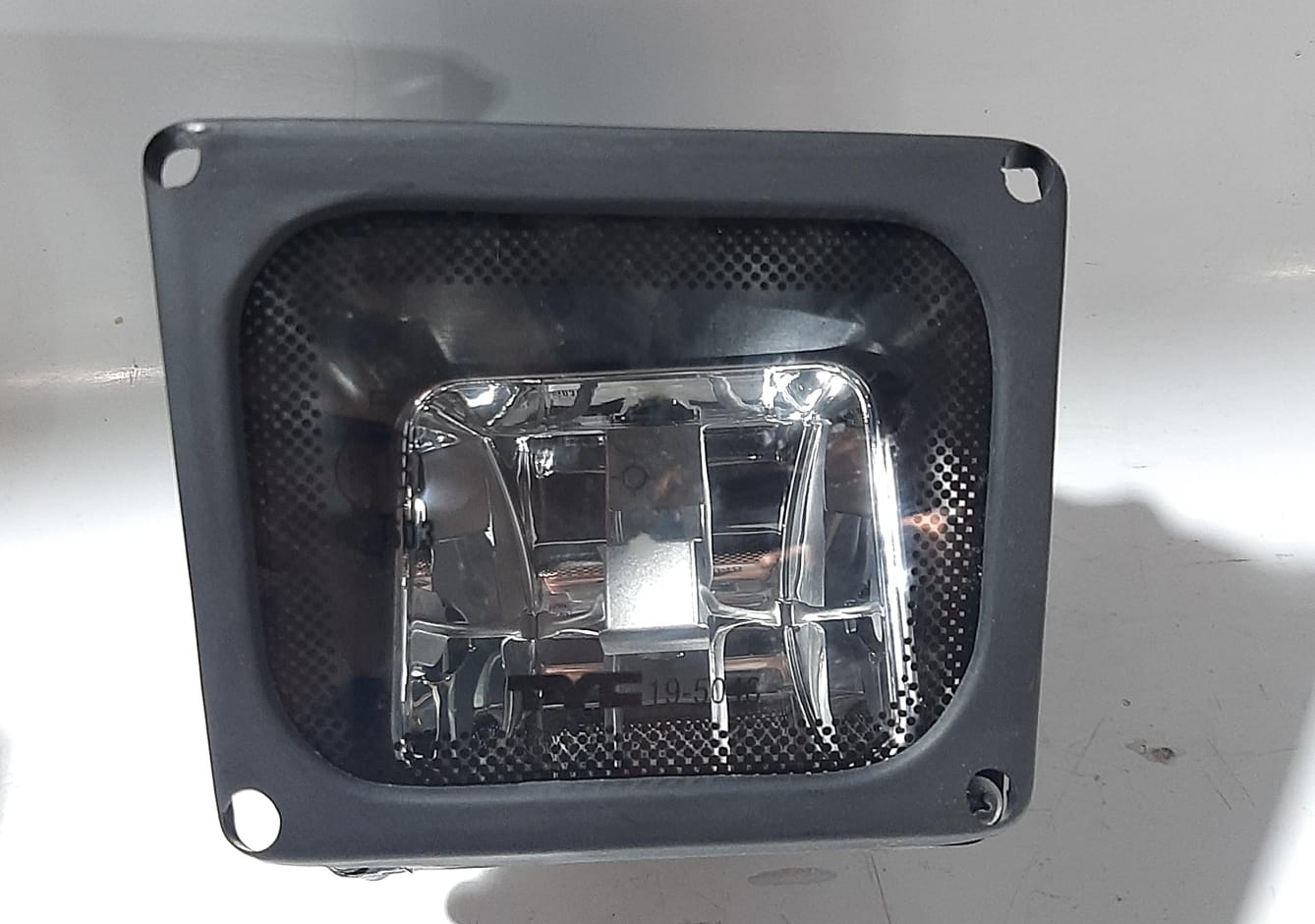 FAROL AUXILIAR TIPO 1992/1995 LADO DIREITO NOVO
