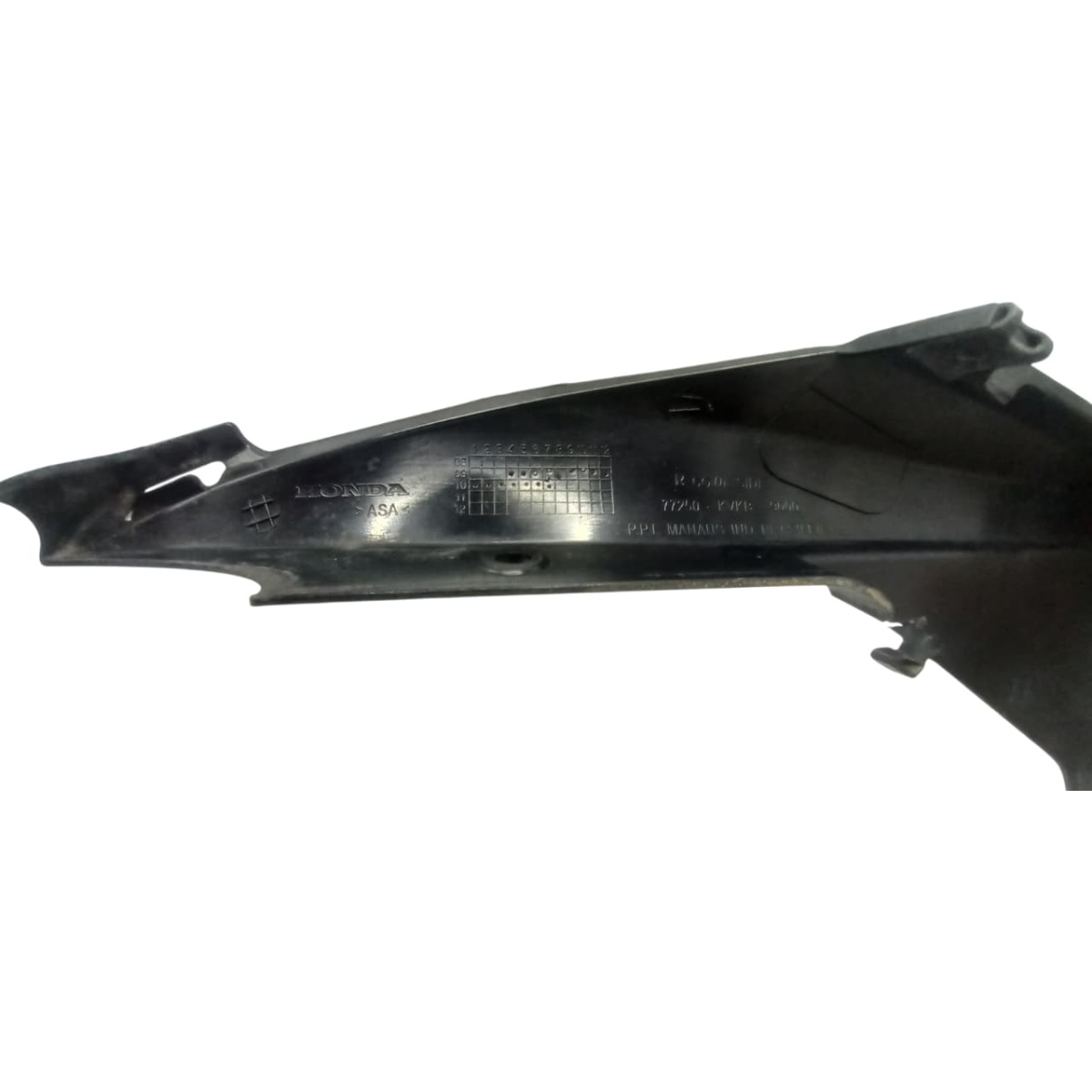 Acabamento Rabeta Direito Honda Cb 300 2009-2015 Original - Imagem 7
