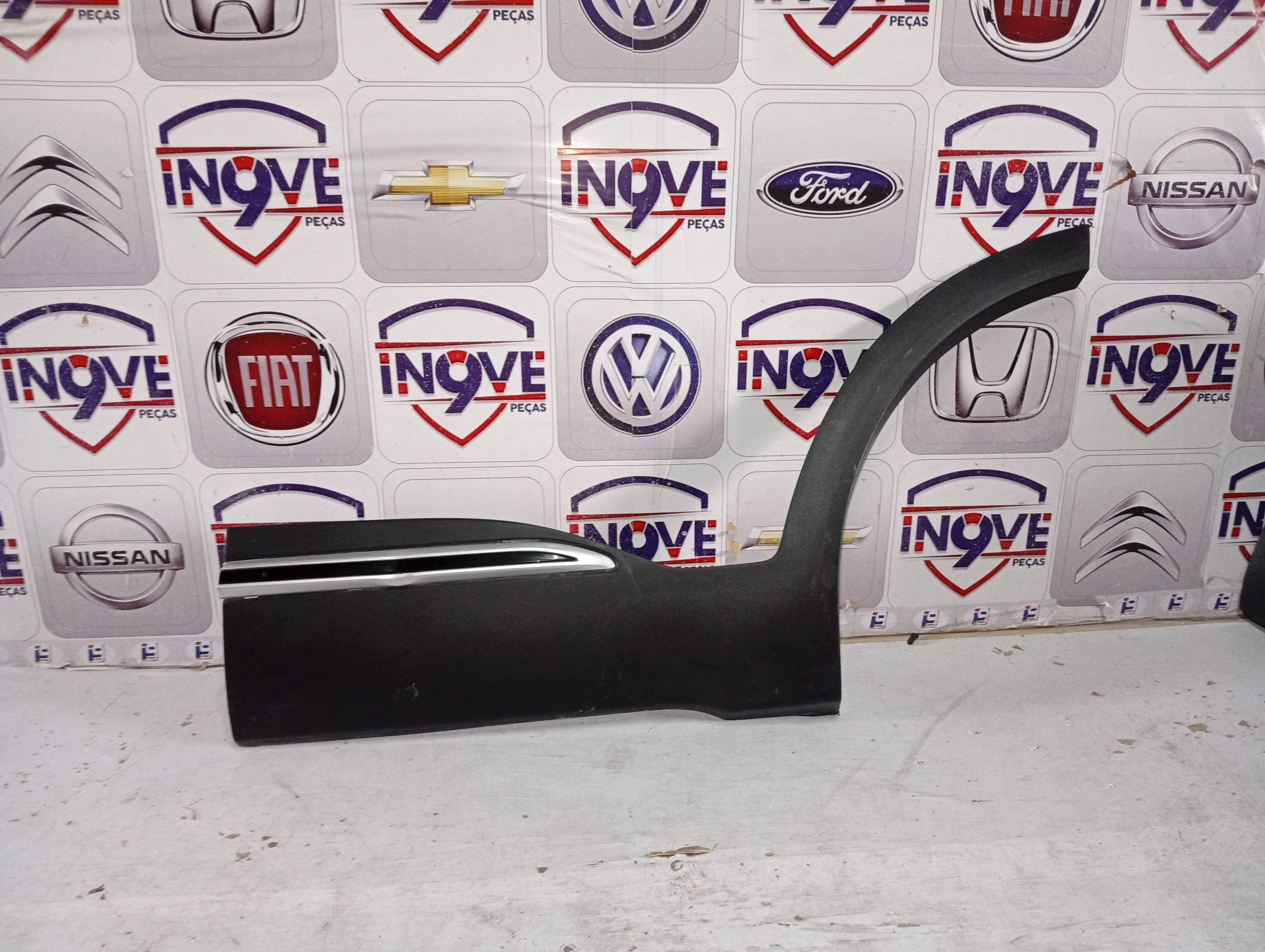 Moldura Paralama Traseira Esquerda Chery Tiggo 5X