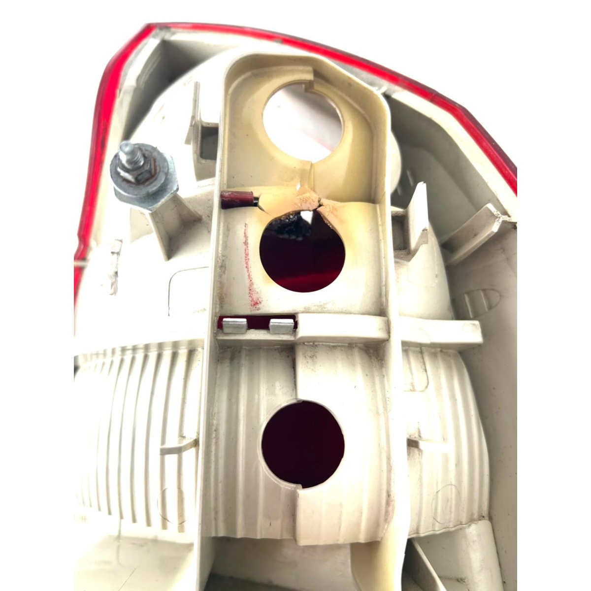 Lanterna Traseira Esquerda Corsa Sedan 2004 - Imagem 6