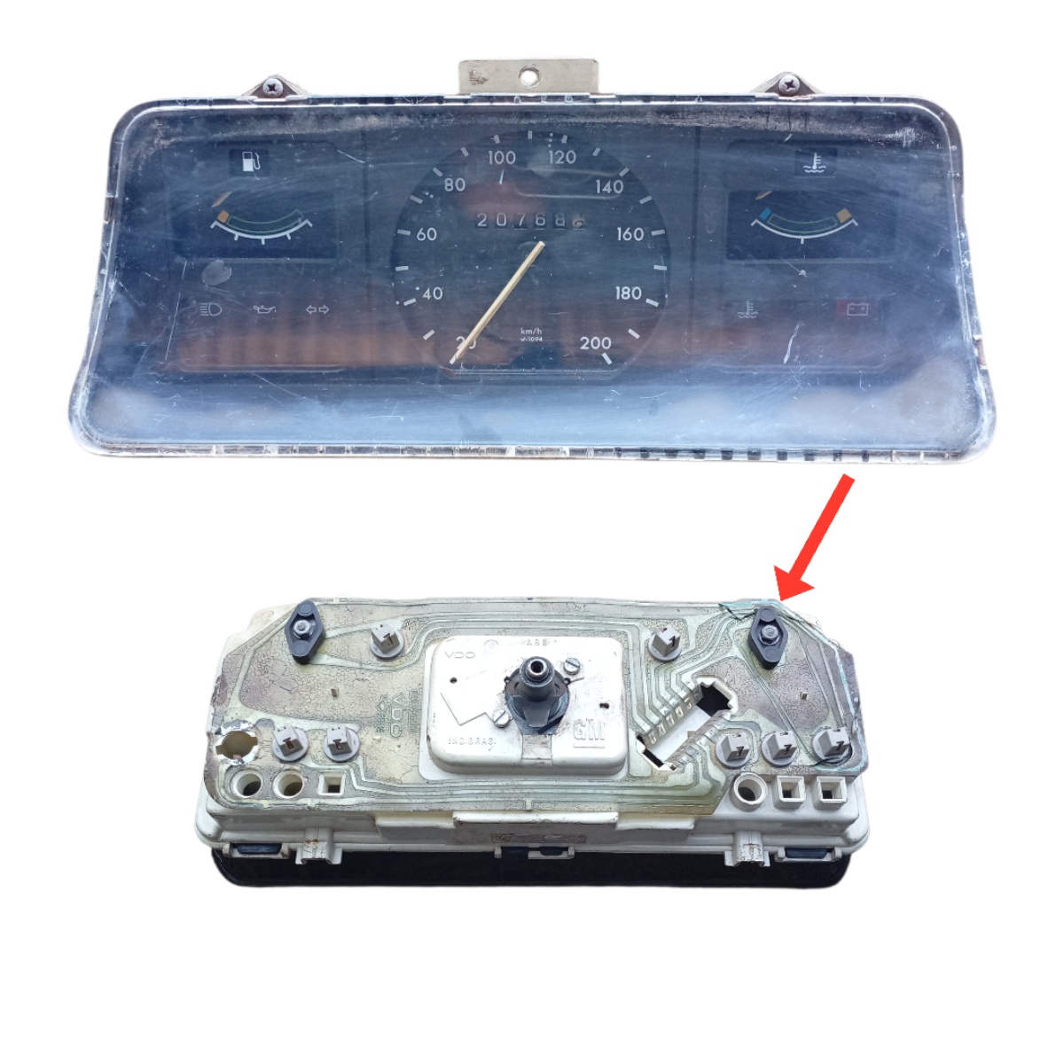 Painel de Instrumentos GM Kadett com defeito