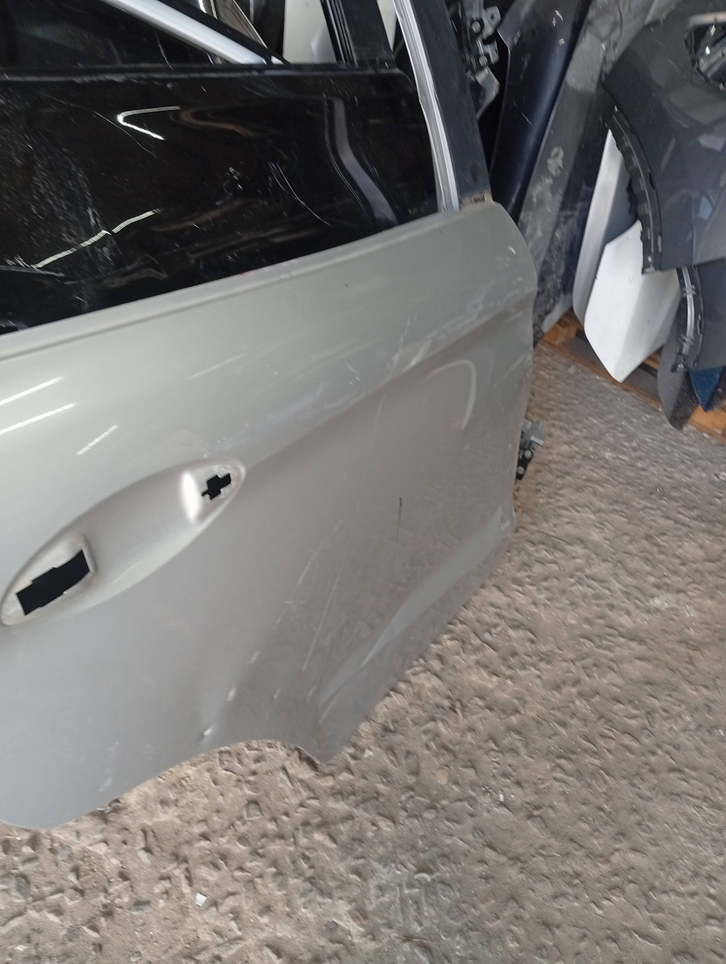 Porta Traseira Ford Ka 2014 a 2019 - Imagem 2