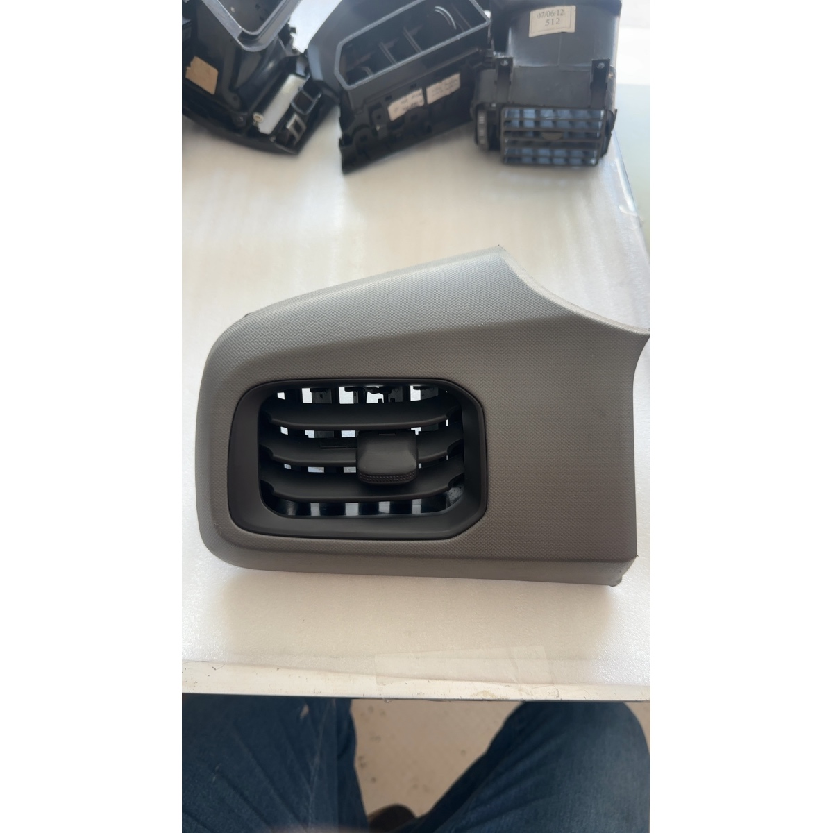 Difusor de Ar central GM Onix/Prisma 52036118 - Imagem 2