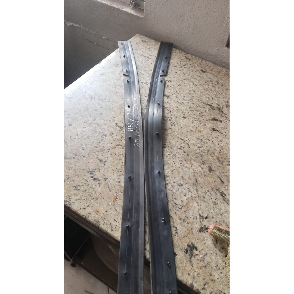 Borracha Do Capô Honda Hrv - Imagem 2