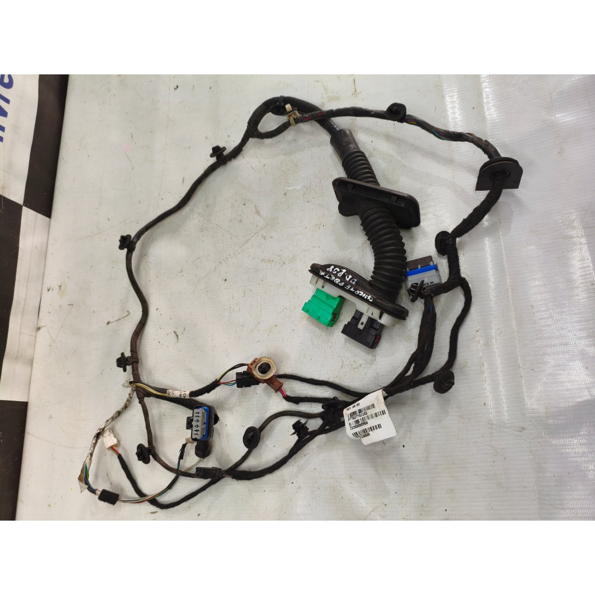 Chicote Porta Dianteira Direita Peugeot 208 21/26 9841138880 - Imagem 4
