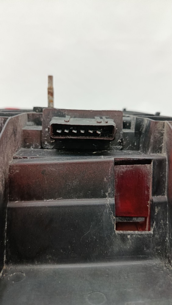 Lanterna Traseir Direit Citroen Zx 1994 95 96 97 98 - Imagem 4