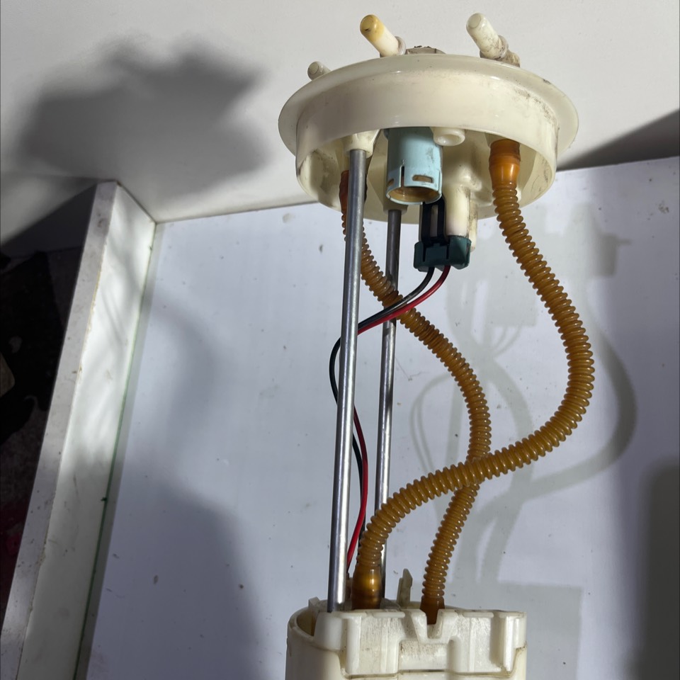 Bomba de Combustível Mitsubishi Pajero TR4 - Imagem 4