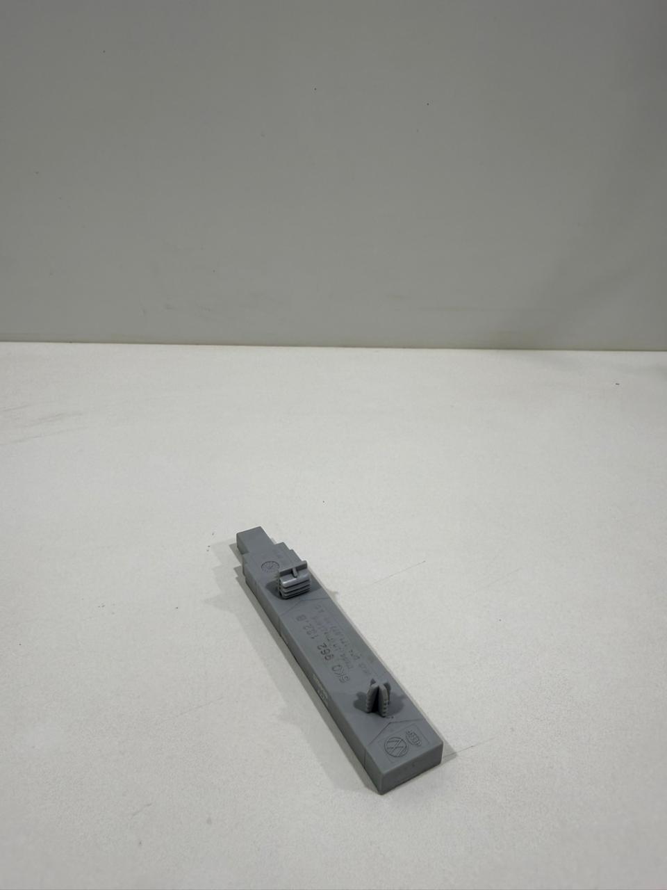 Sensor Keyless para VW Polo e Nivus 5K0962132B - Imagem 4