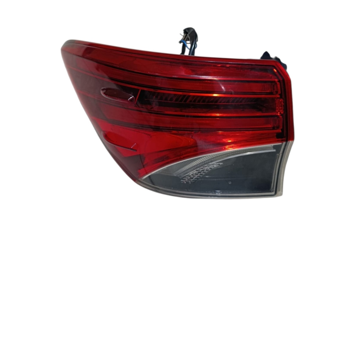 Lanterna Esquerda Toyota Hilux Sw4 2016/2023 W3166