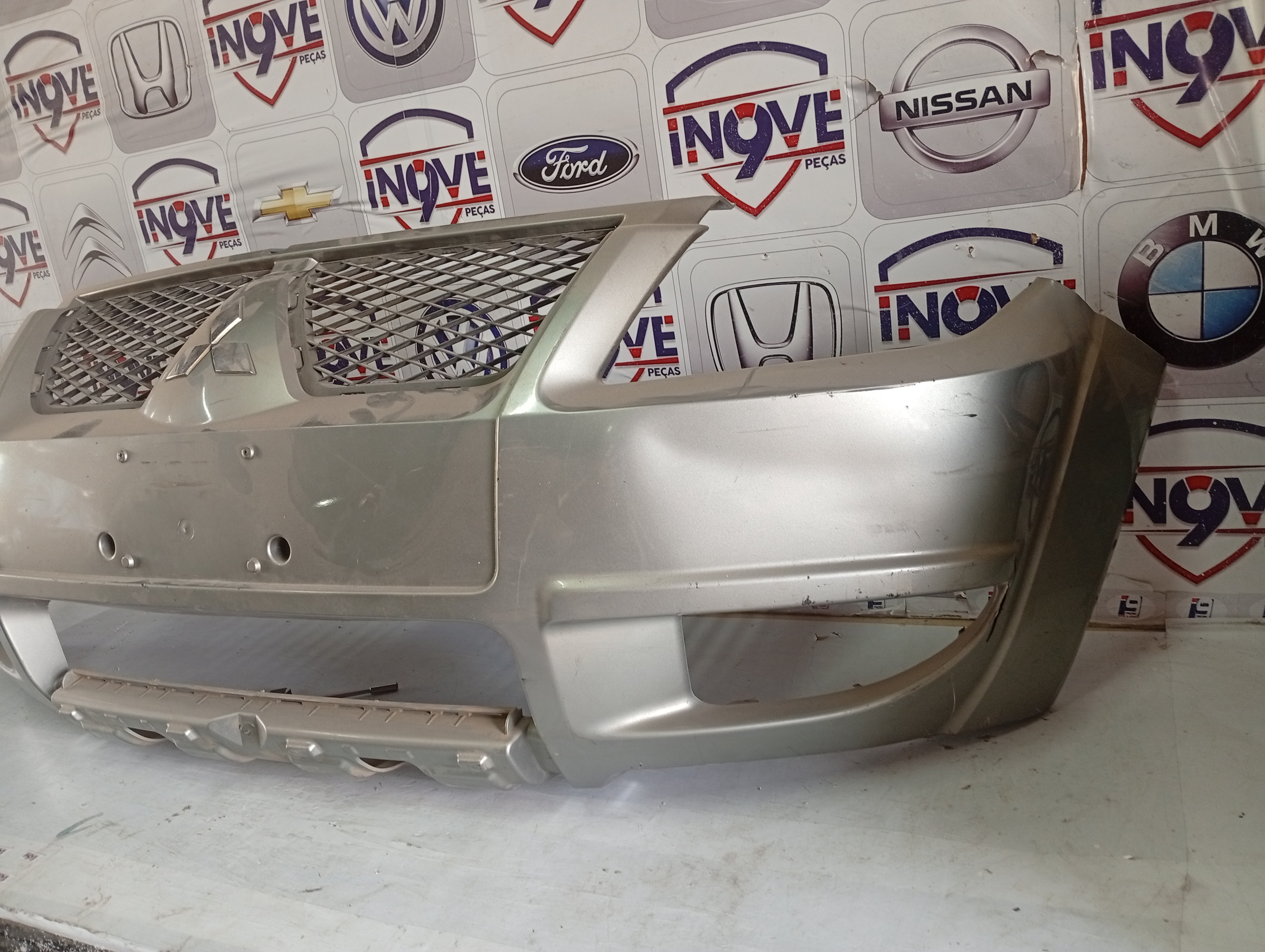 Parachoque Dianteiro Pajero TR4 2010/15 - Imagem 2