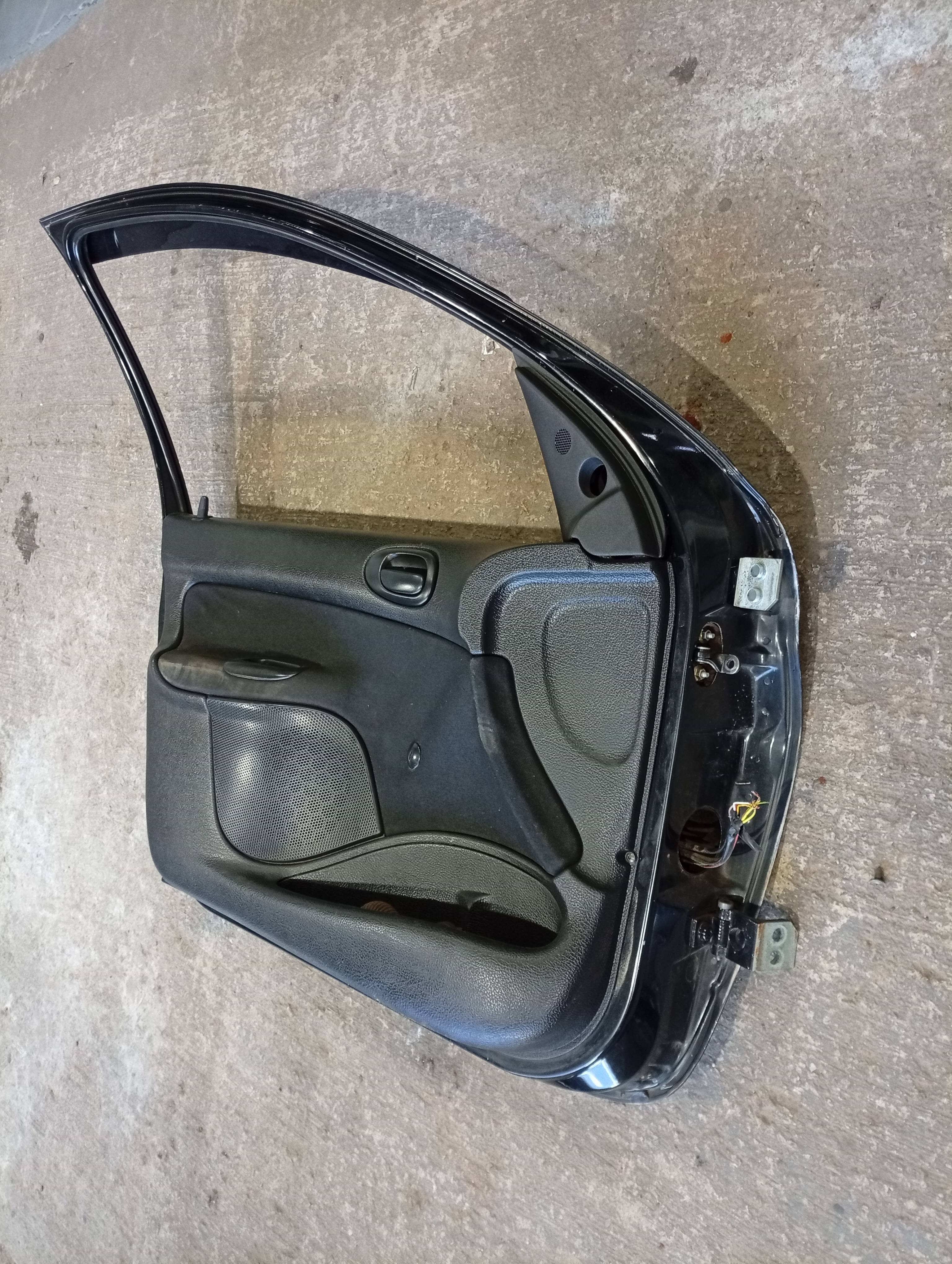 Porta Dianteira Esquerda Peugeot 206 2007/2008 - Imagem 3