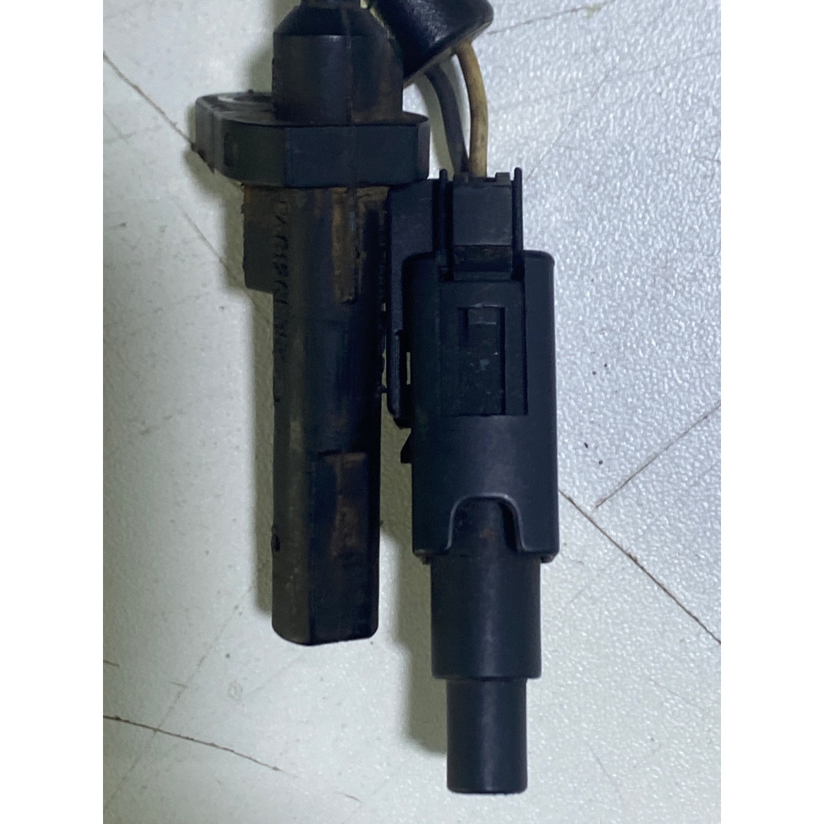 Sensor Do Abs Traseiro Esquerdo Ford Transit 2008/ 2011 Orig - Imagem 4