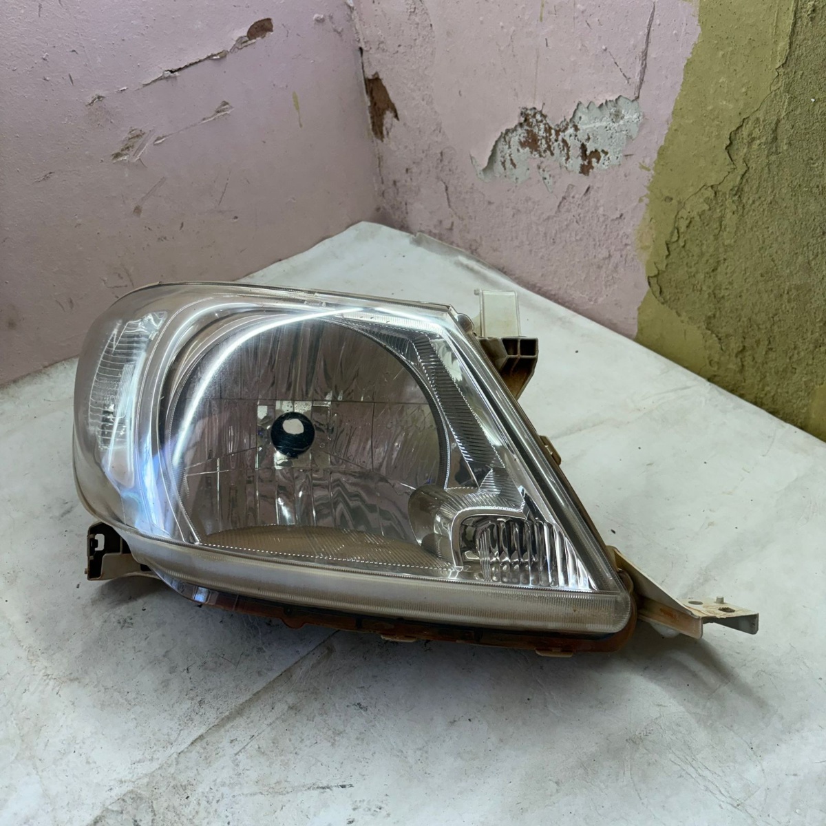 Farol Direito Hilux Original 2006 2007 2008 2009 2010 2011 - Imagem 2