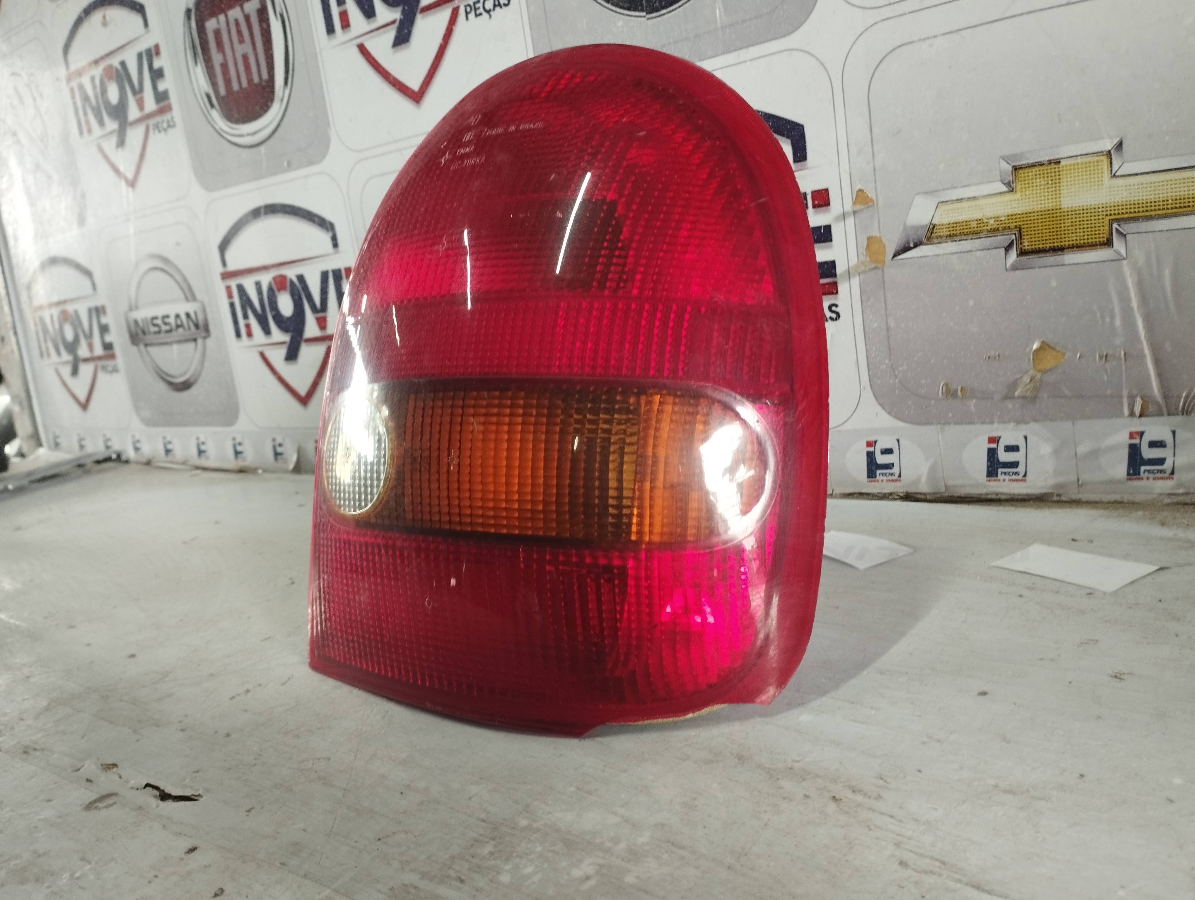 Lanterna Traseira Direita Chevrolet Corsa 94-99 - Imagem 3
