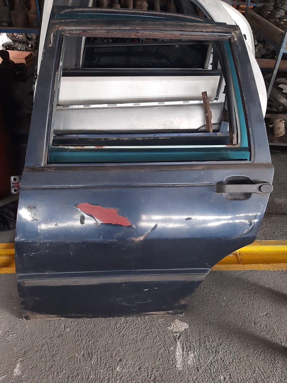 PORTA TRASEIRA UNO 1984/2002 LADO ESQUERDO( AZUL)