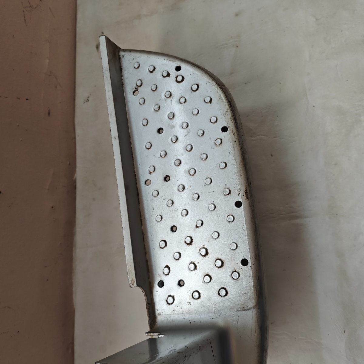 Ponteira Traseira Esquerda Courier 1996 ate 2012 Original - Imagem 4