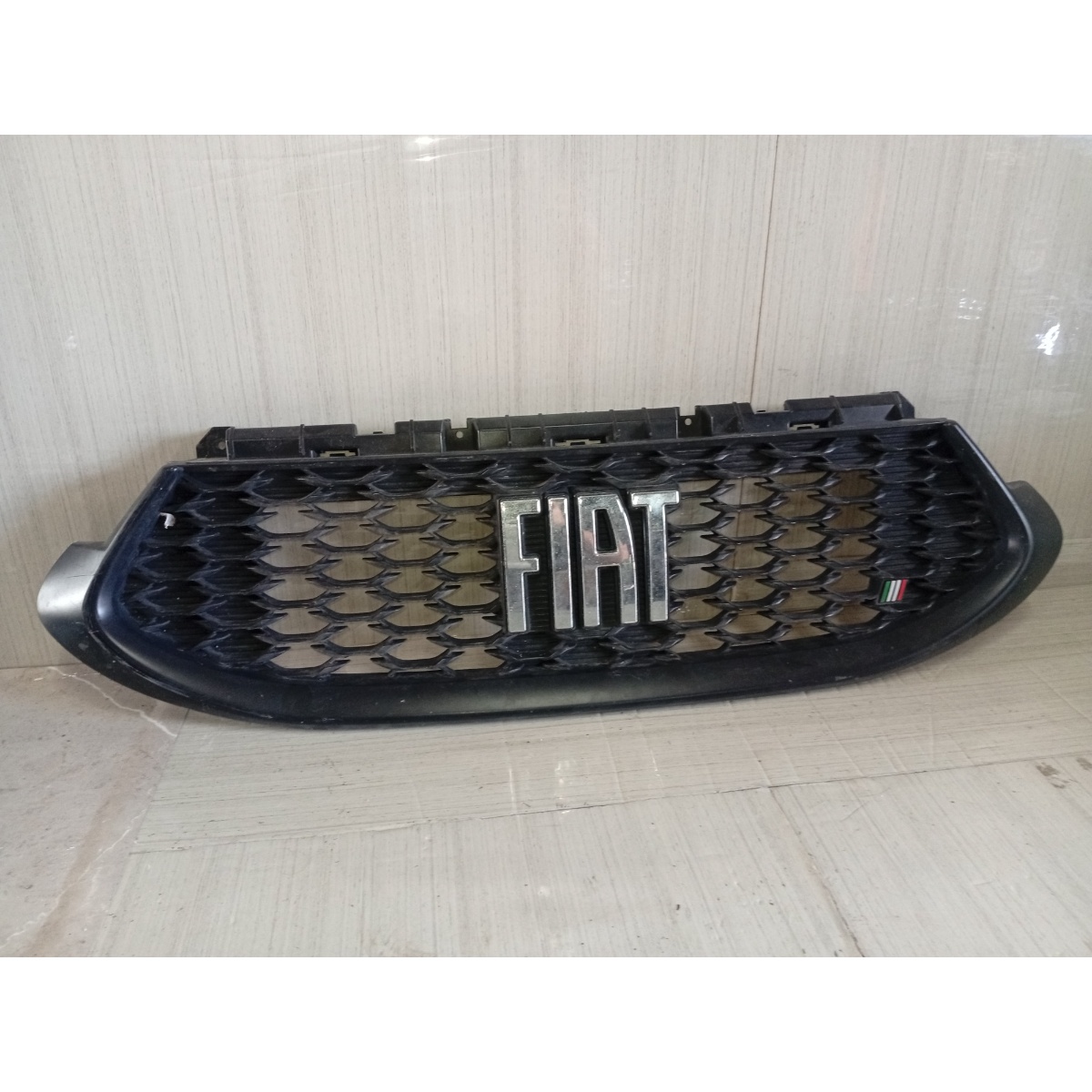 Grade Dianteira Fiat Fastback 2023/2024
