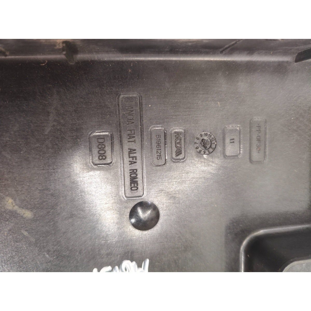 Tampa Da Caixa De Bateria Fiat Mobi Novo Uno 51961215 - Imagem 4
