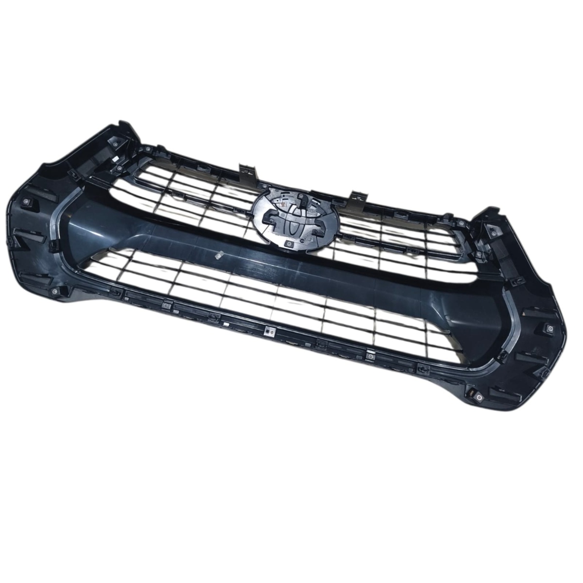 Grade Parachoque Toyota Hilux 2021/2023 531110kb90 c/Detalhe - Imagem 2