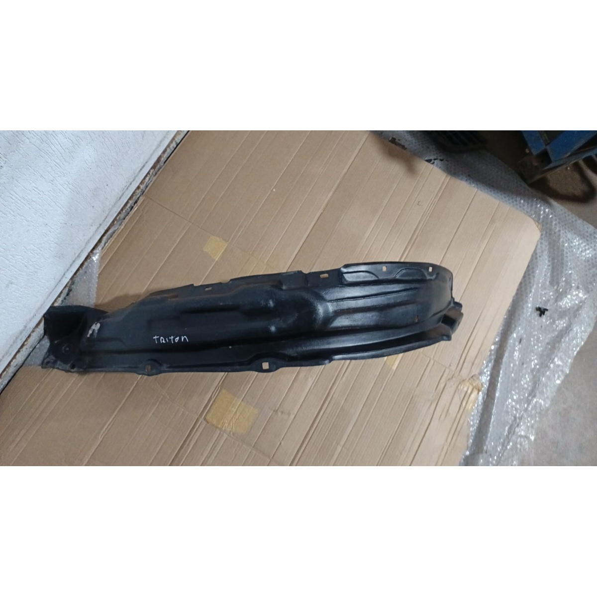 Parabarro Dianteiro Direito Toyota Hilux 2005-2008