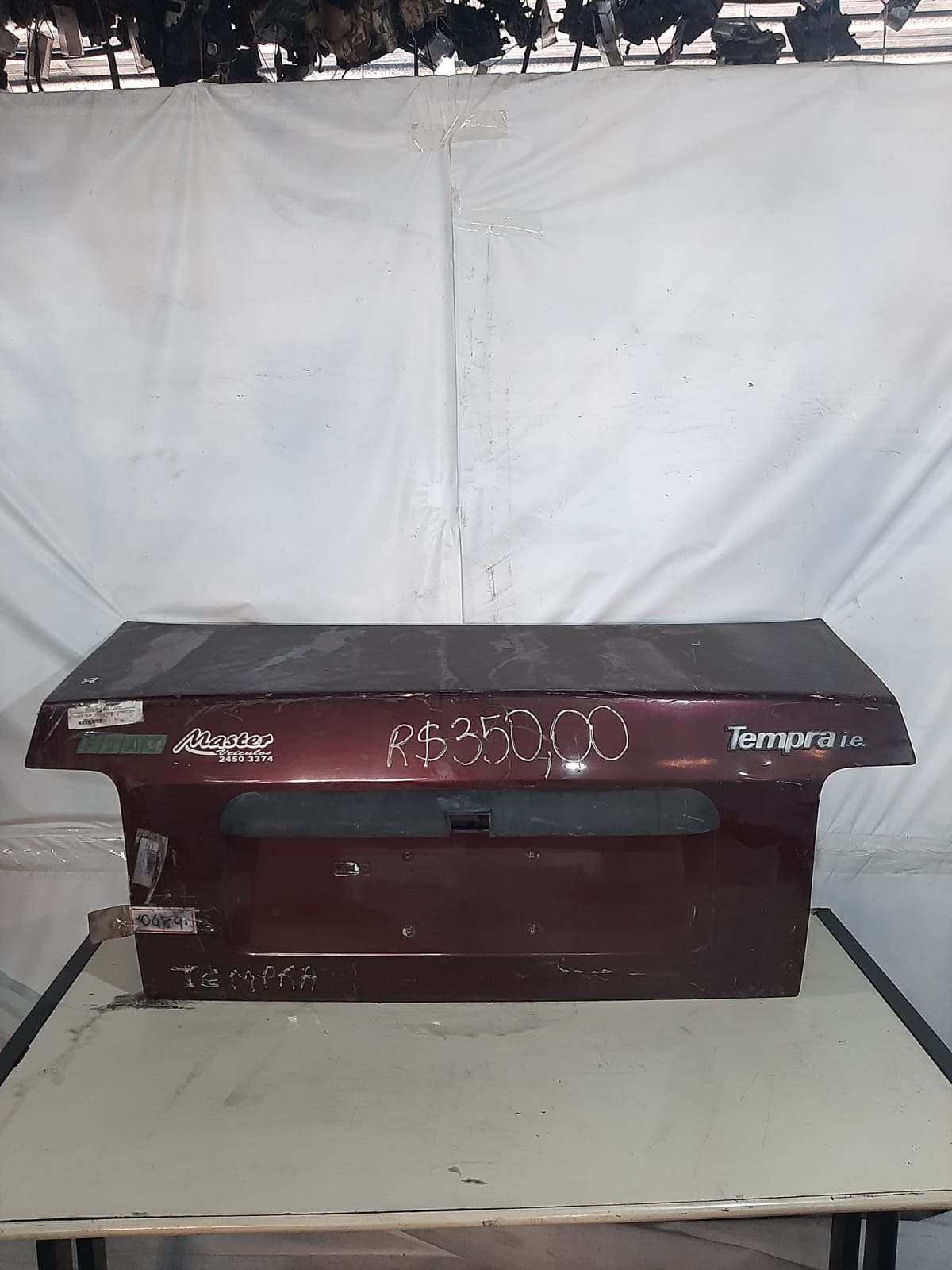 TAMPA TRASEIRA TEMPRA 1992/1999 (VERMELHO)