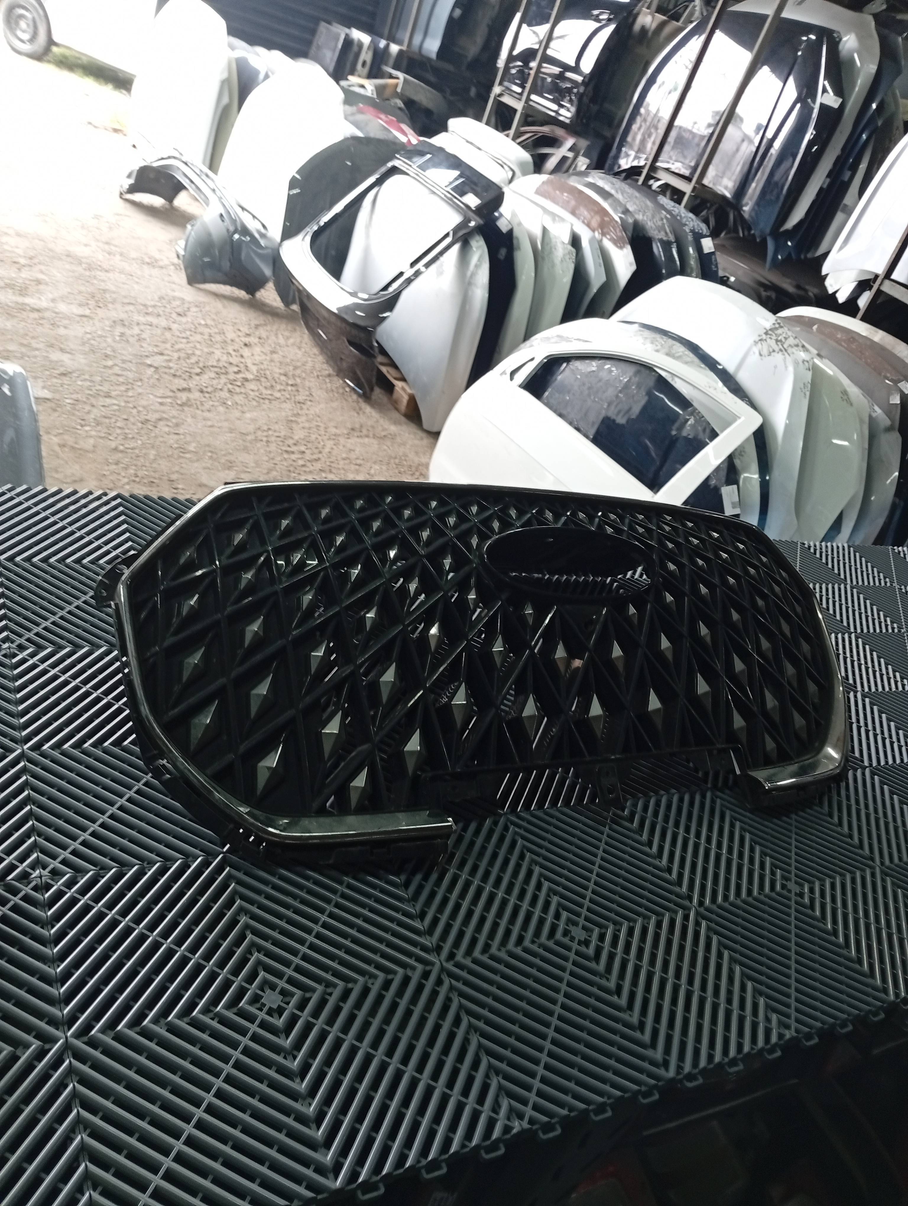 Grade Frontal Chery Tiggo 8 Pro 2025