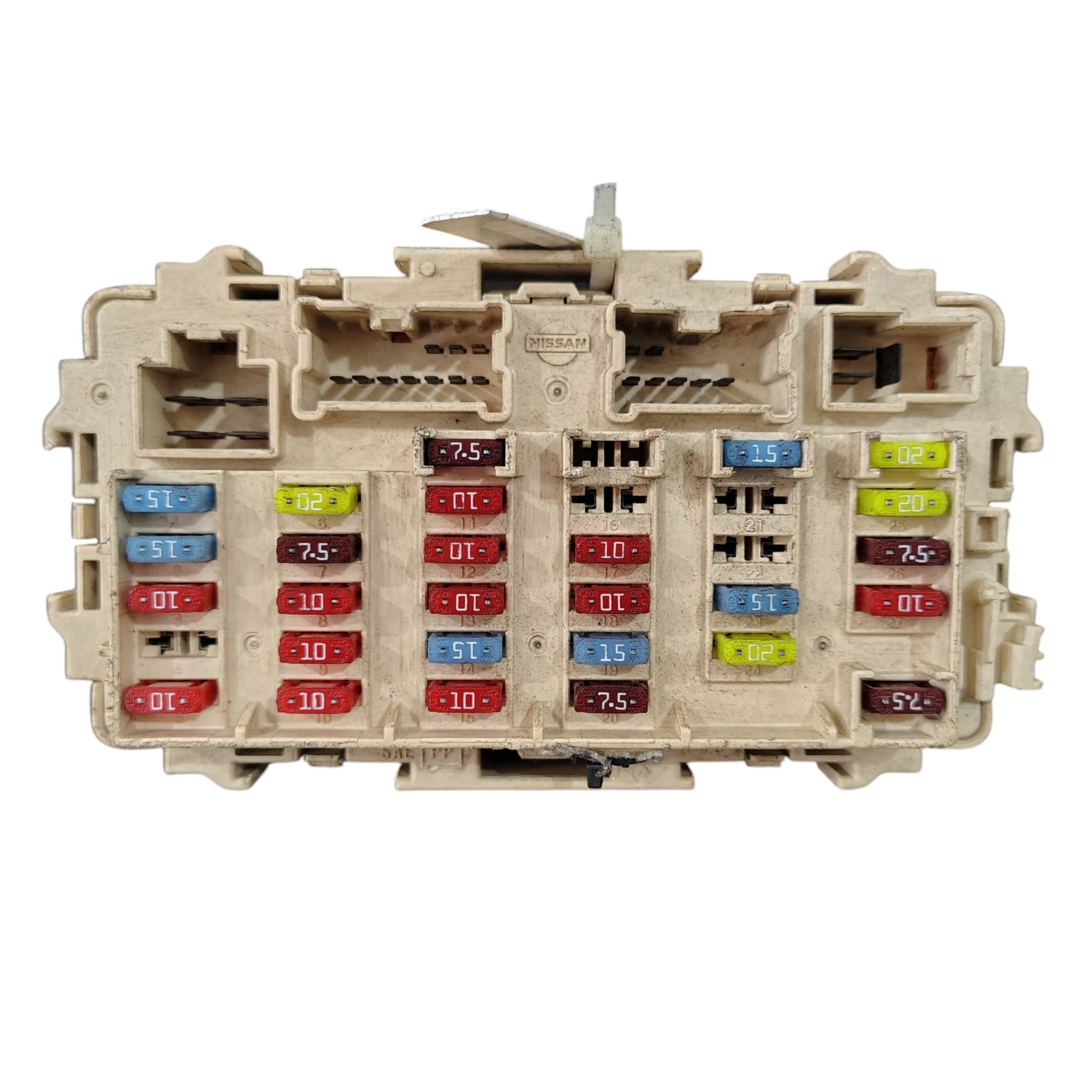 Caixa Fusivel Interna Frontier 2.5 08-16 Original EB70A