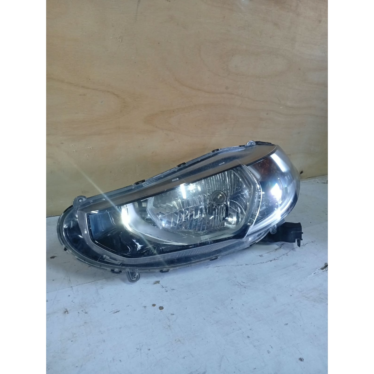 Farol Honda Wrv  2017 E  2021 Le Com Detalhe Orinal Esquerdo/motorista - Imagem 3