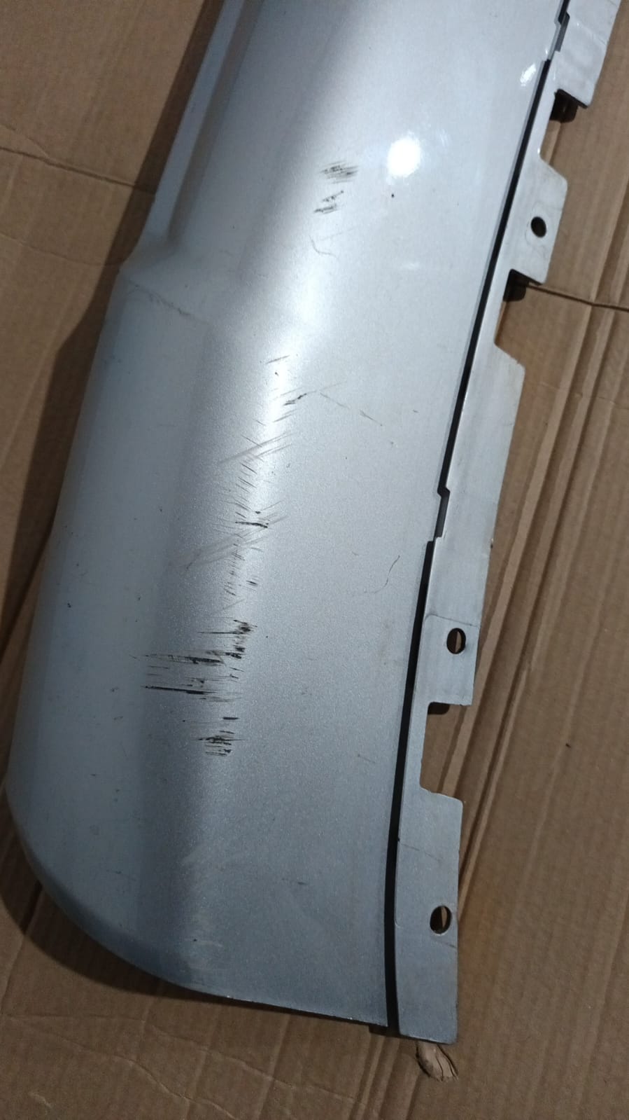 Moldura inferior para-choque traseiro Honda WRV - Imagem 2